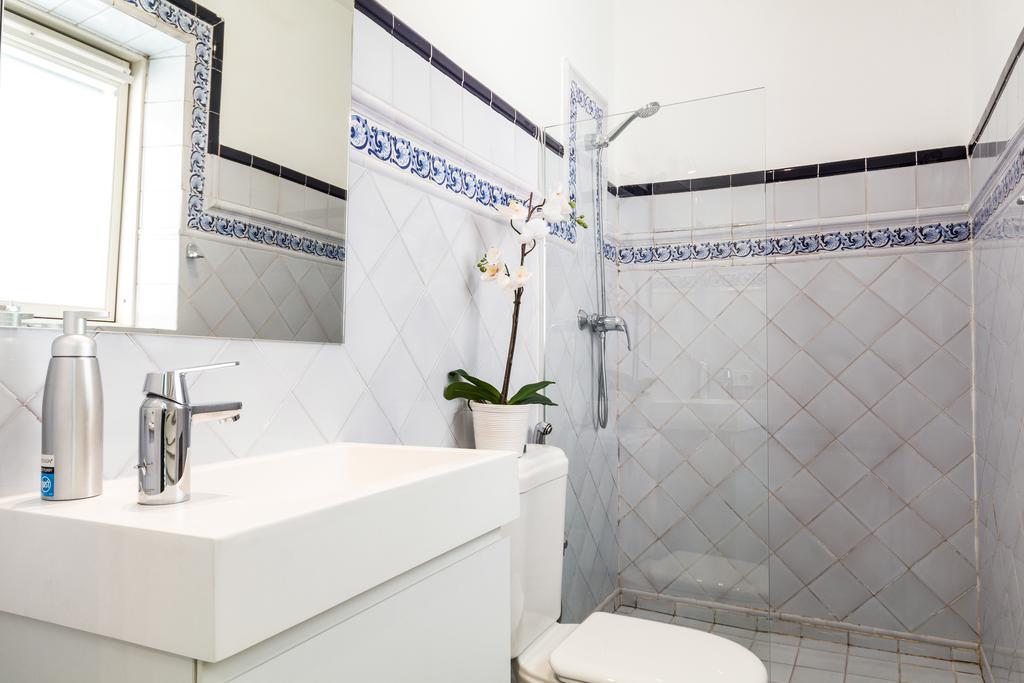 Pyr Select Plaza Santa Ana Appartement Madrid Buitenkant foto