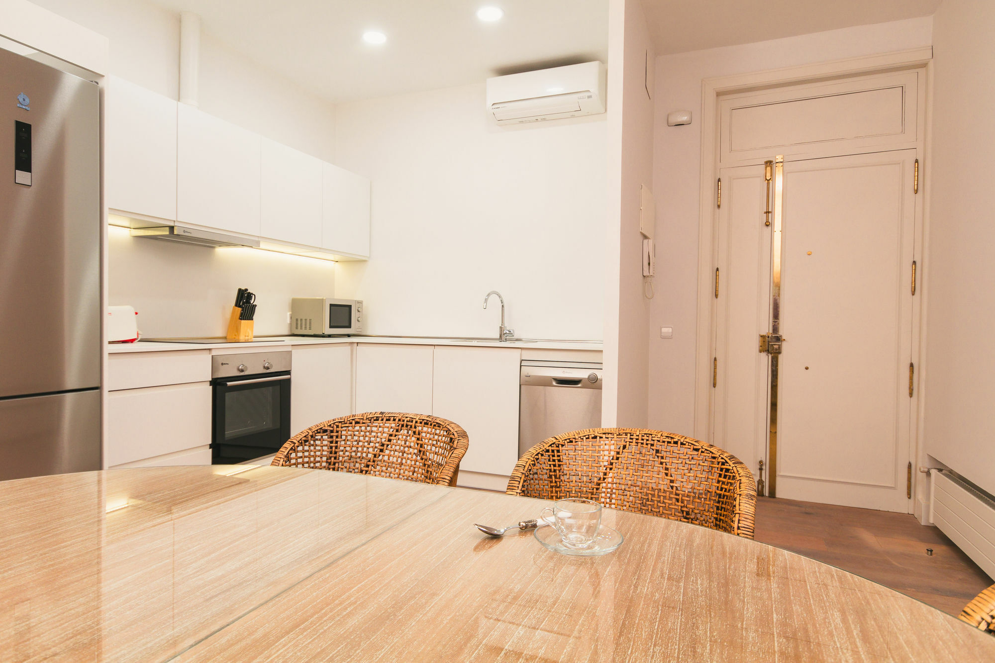 Pyr Select Plaza Santa Ana Appartement Madrid Buitenkant foto