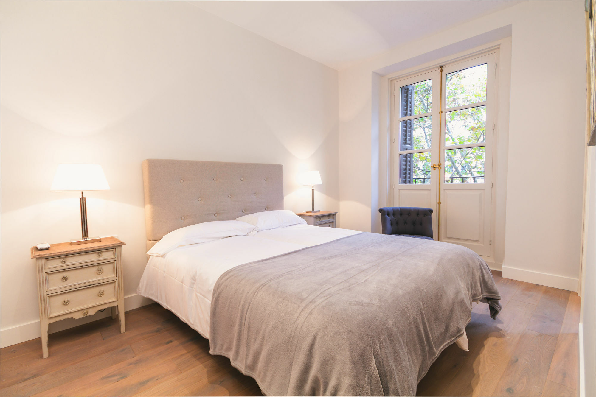 Pyr Select Plaza Santa Ana Appartement Madrid Buitenkant foto